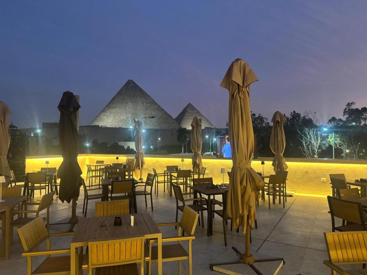 La Boutique Hotel - Vue Des Pyramides Kafret el-Gabal Exteriör bild