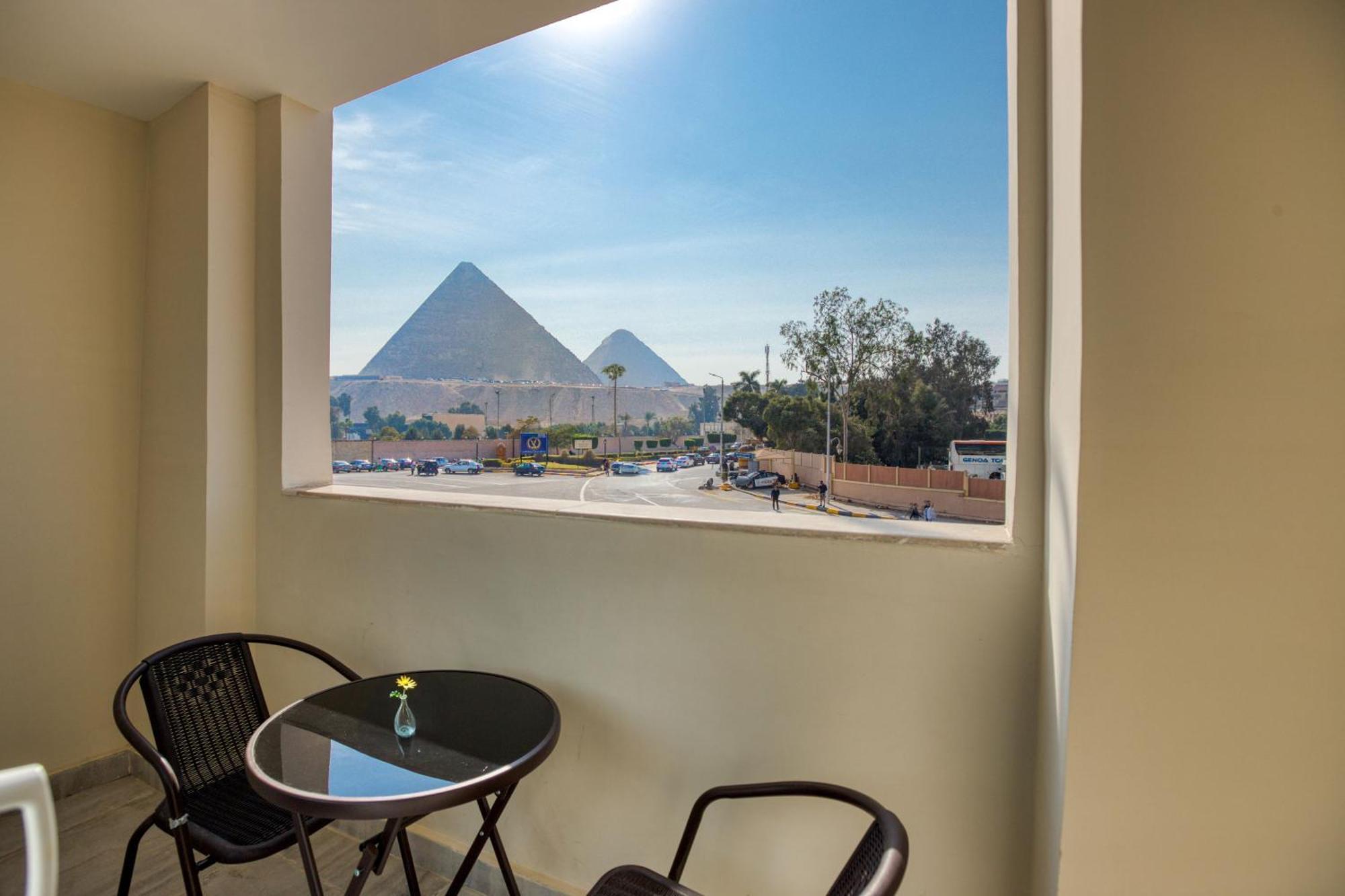 La Boutique Hotel - Vue Des Pyramides Kafret el-Gabal Exteriör bild